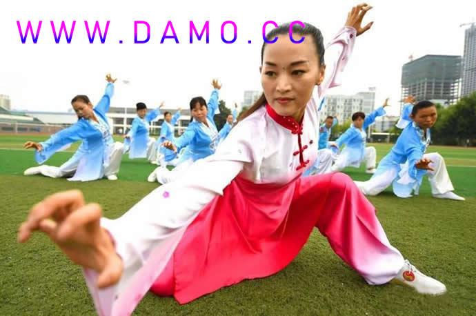 �׽