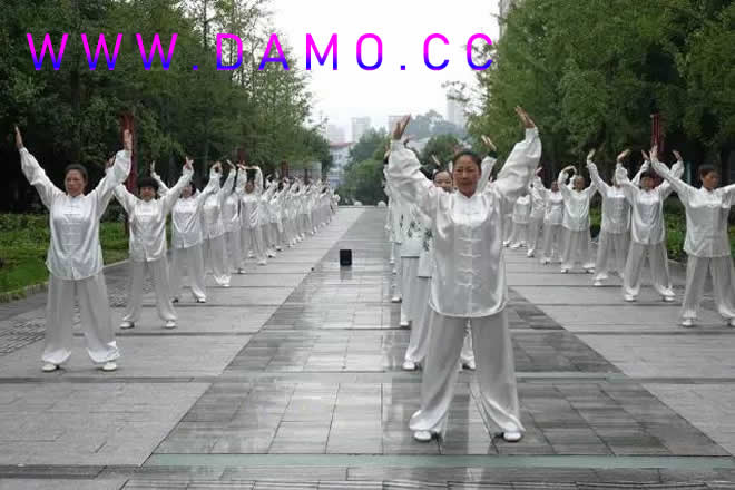 �׽