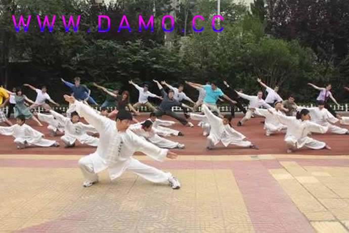 �׽