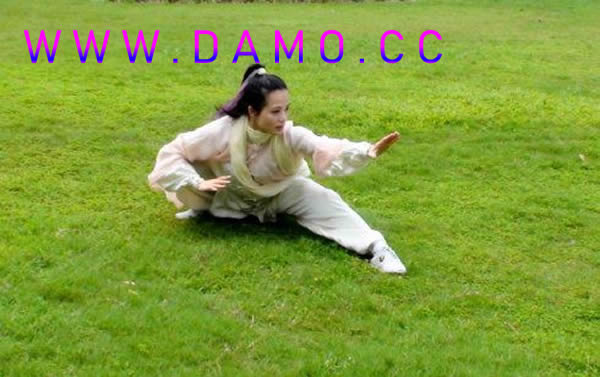 �׽