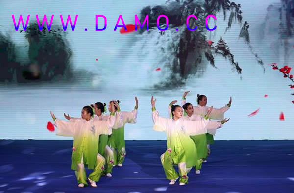 �׽